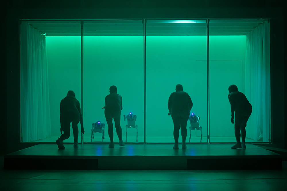 《无夏之年》，表演者：Bärbel Warneke、Renée Eigendor、Brigitte Ulm、Susan Wilkinson-Hiller。
