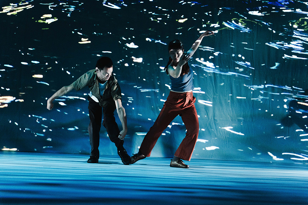 獲評論網站「評地」票選最高票的《你啟照》，展現了共融劇場中的探索與異積。