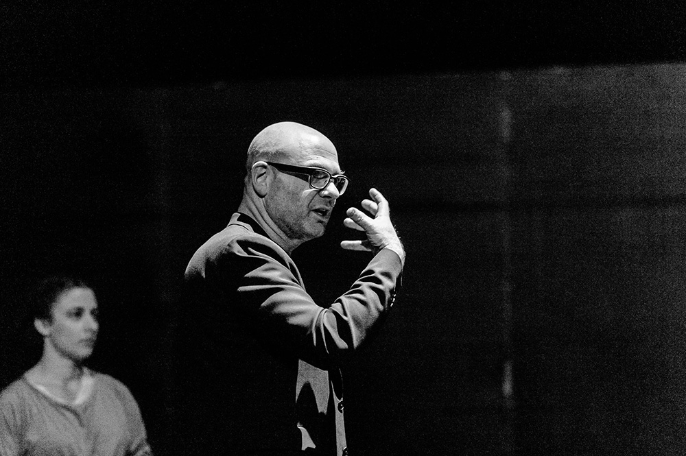 雅倫．萊弗許茲