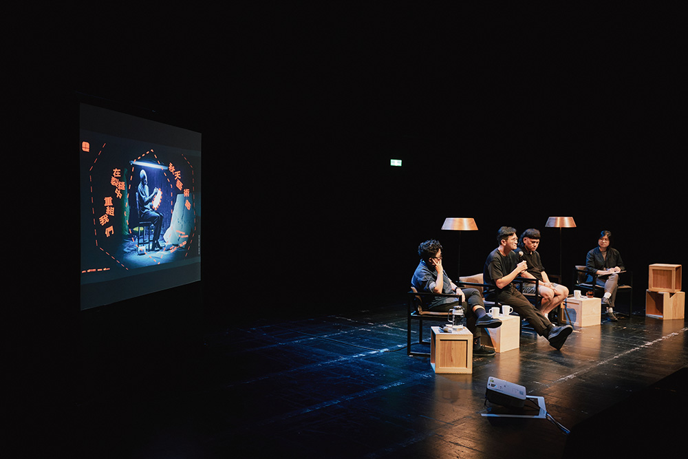 「题外话」讲座现场。