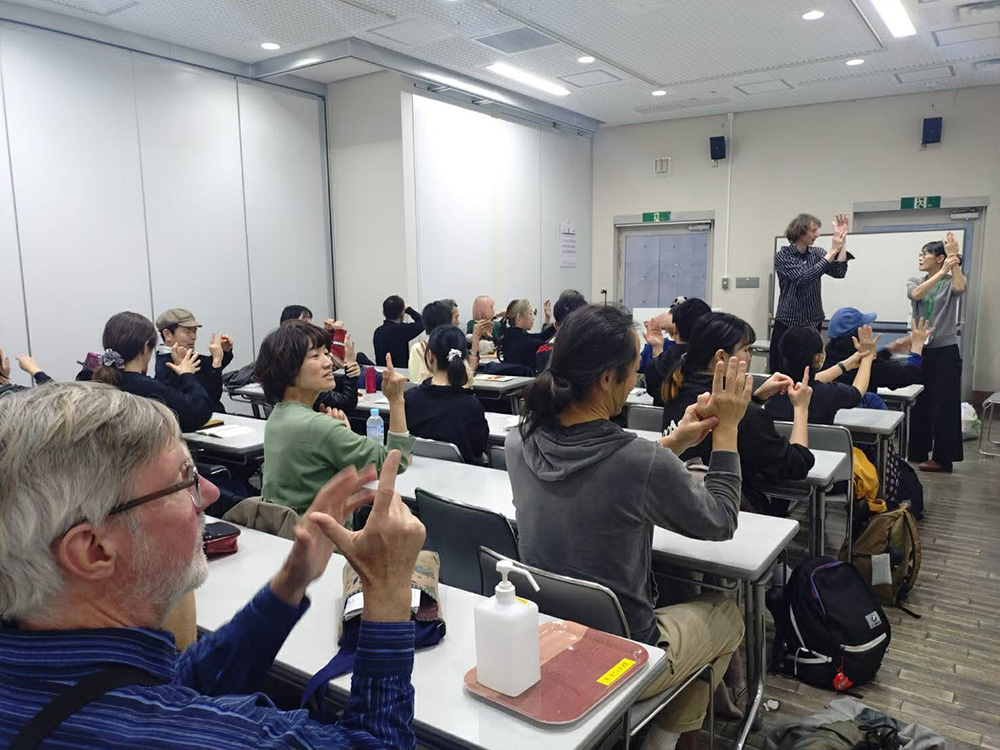 下北泽国际偶戏节的物件剧场工作坊现场。