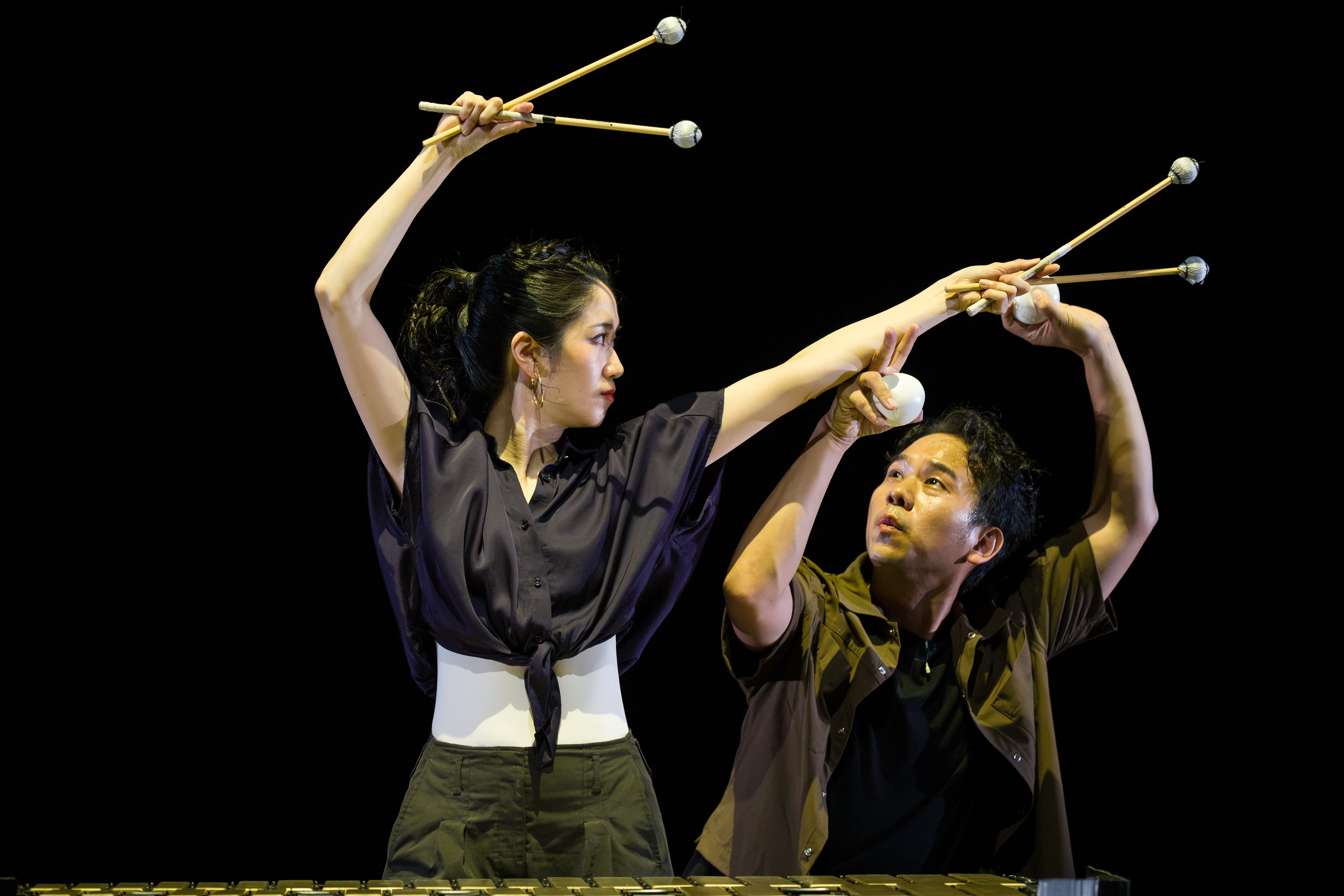 擊思藍盒子系列《模擬遊戲》透過視覺聽覺化、聽覺視覺化的各種遊戲方式進行。